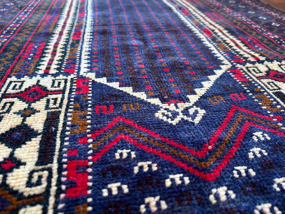 ヴィンデージ　ラグ　129×87cm