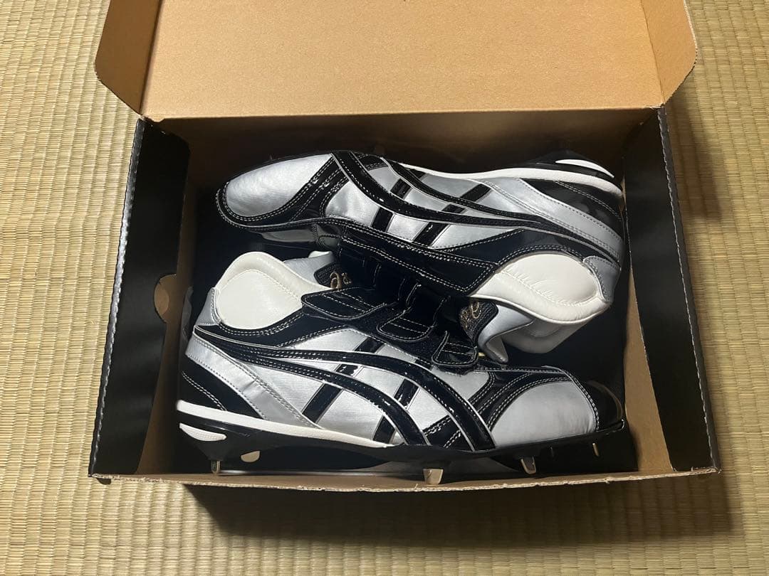 asics アシックス GOLDSTAGE スパイク ブラック/シルバー27cm