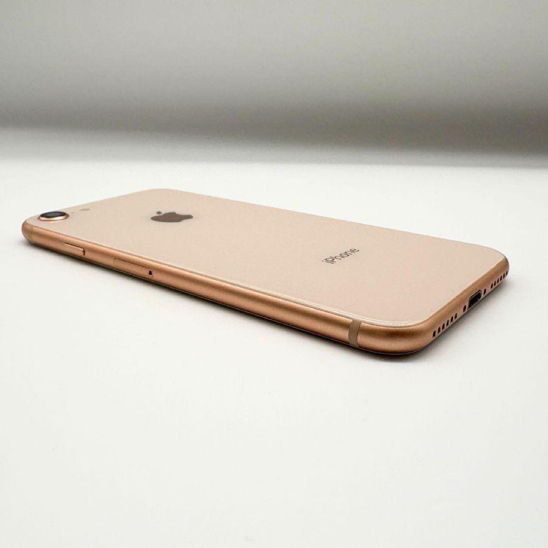 ★美品　iphone8 64g ゴールド★