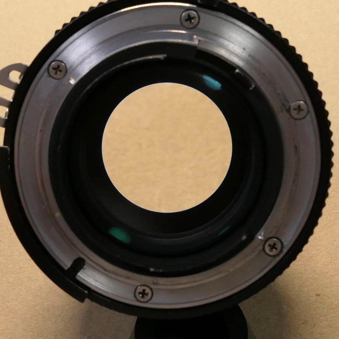 NIKKOR 105mm f/2.5 単焦点レンズ　AIレンズ