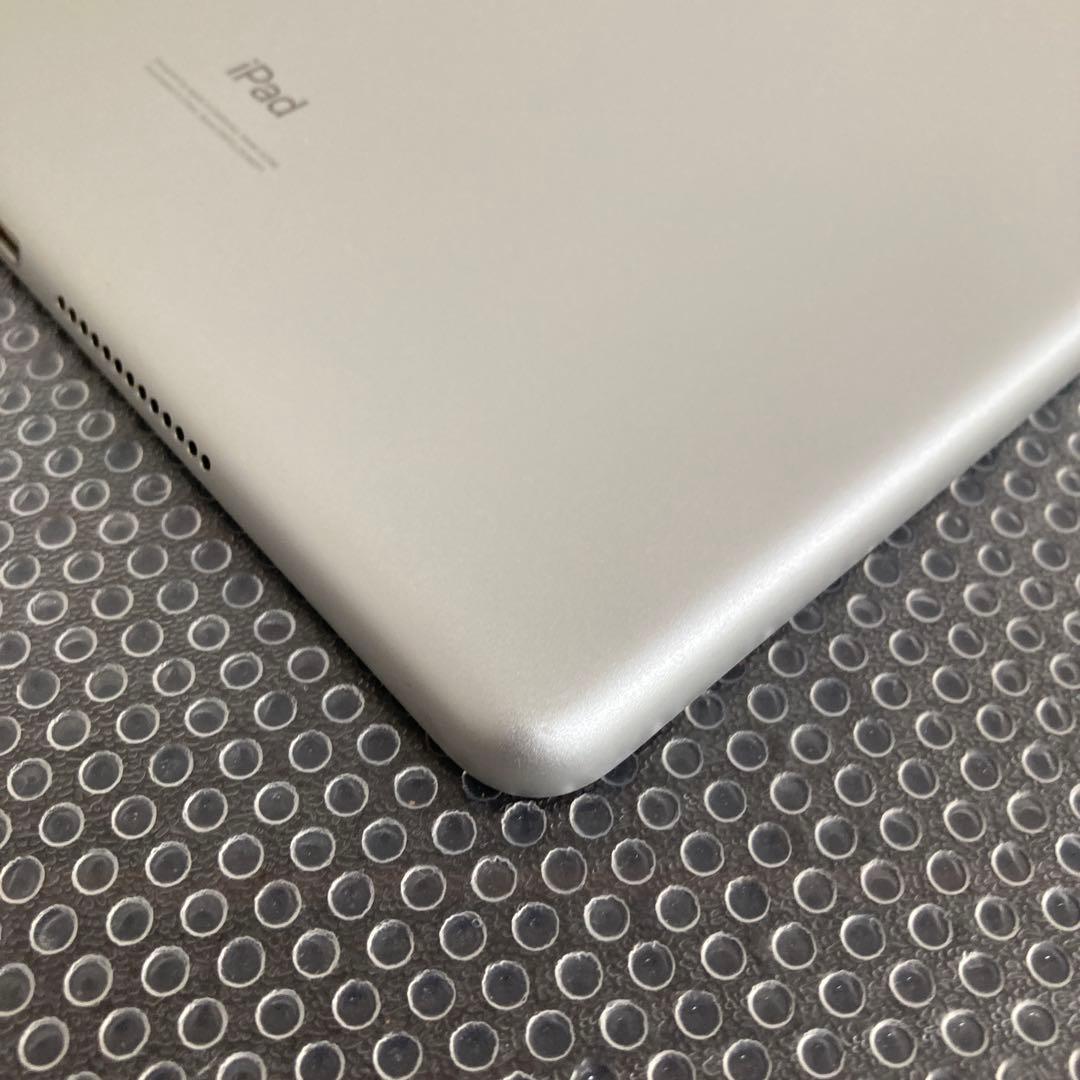 493【早い者勝ち】外観美品☆iPad7 第7世代 128GB SIMフリー☆