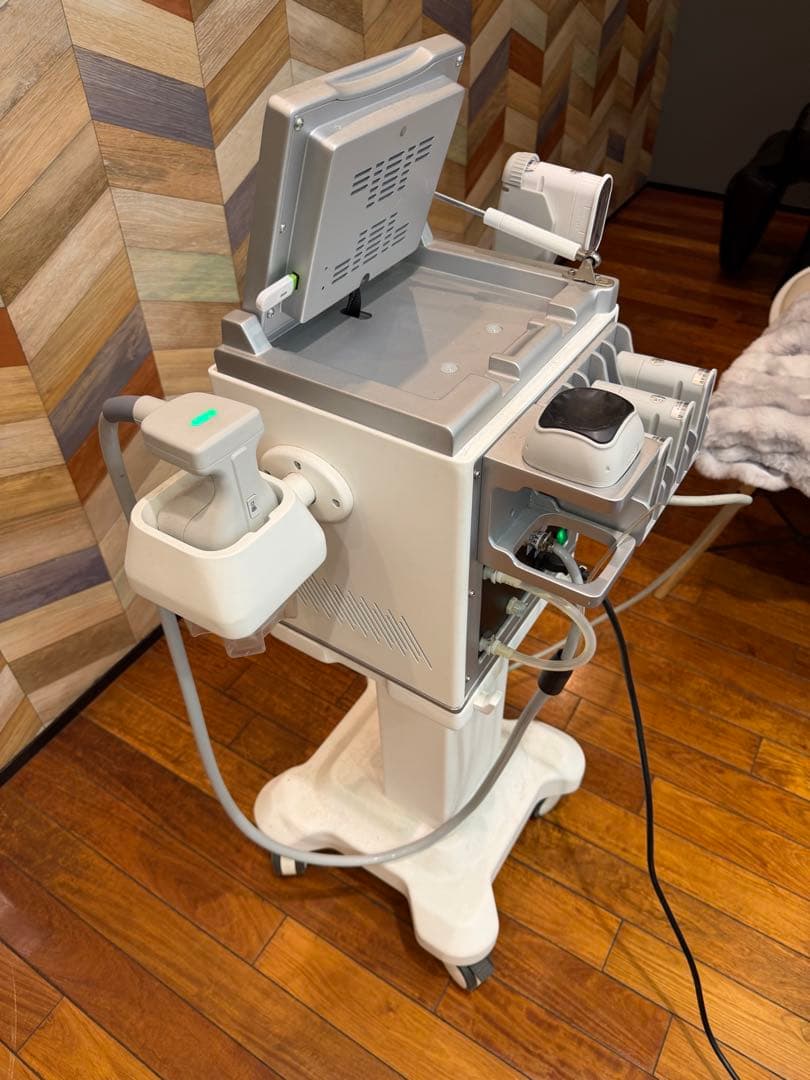 BecoJP 美容機器 ウェルダンソニック　配送不可