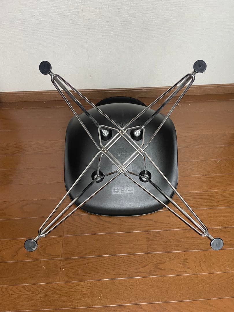 イームズシェルチェア　ハーマンミラー正規品