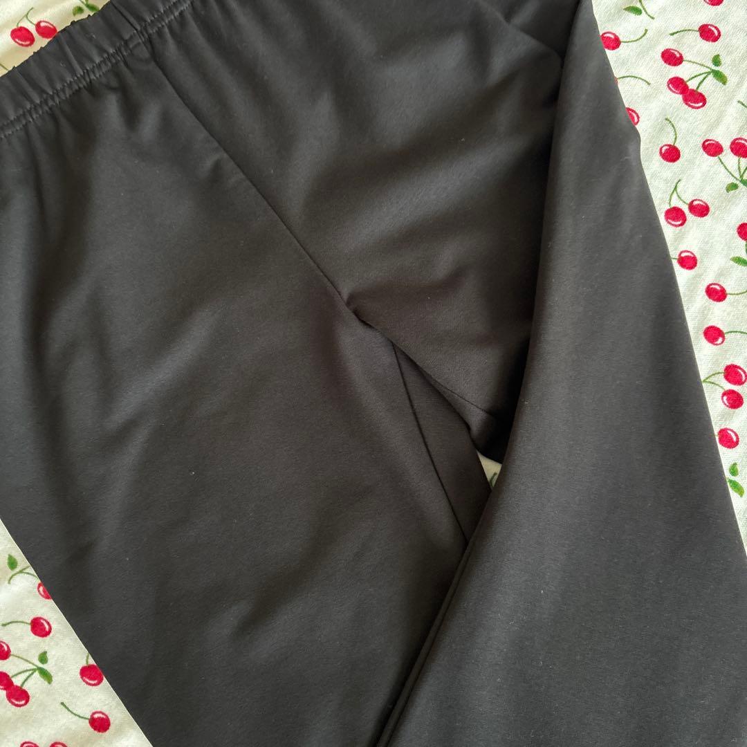 ピンクハウス 2025 裾フリル レギンス（未使用品）