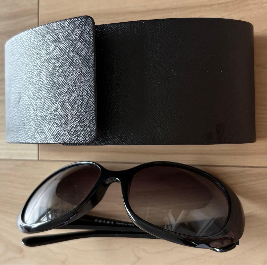 プラダ★サングラス PRADA プラダ SPR27L ブラック レディース　美品