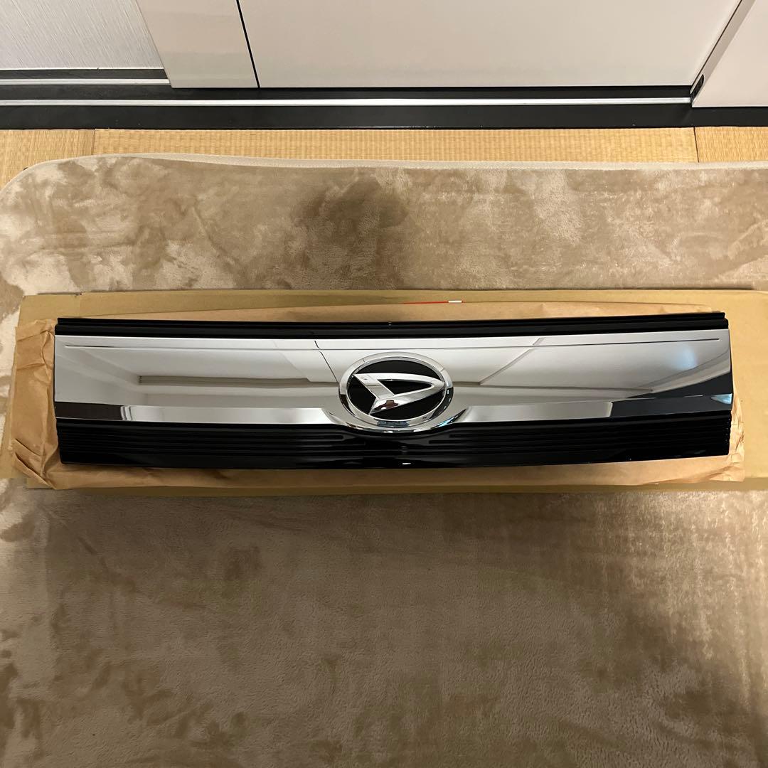 ダイハツ ムーブ LA150S 後期フロントグリル