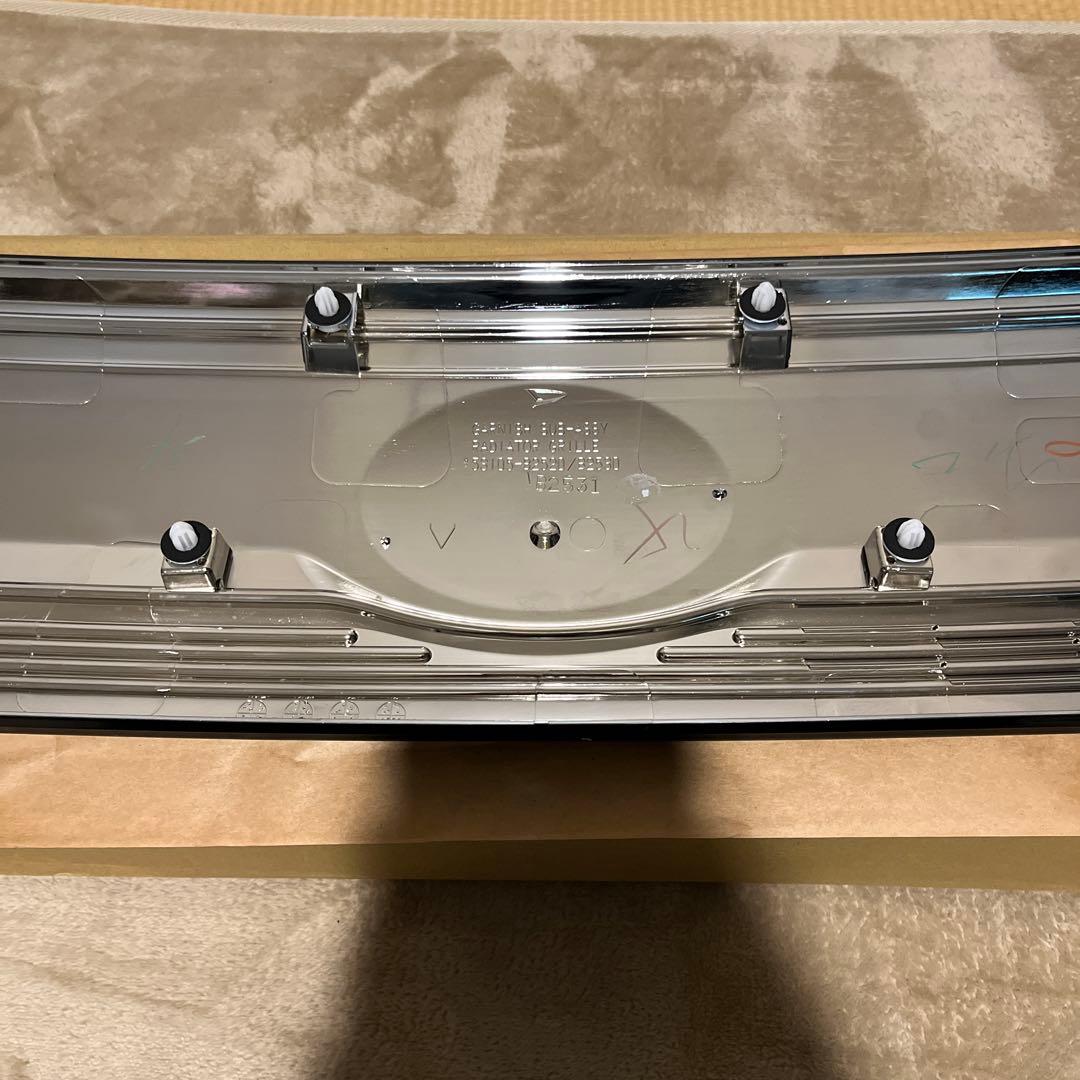 ダイハツ ムーブ LA150S 後期フロントグリル