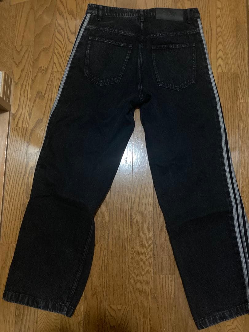 アディダス　アディカラー　デニムファイヤーバードパンツ　33