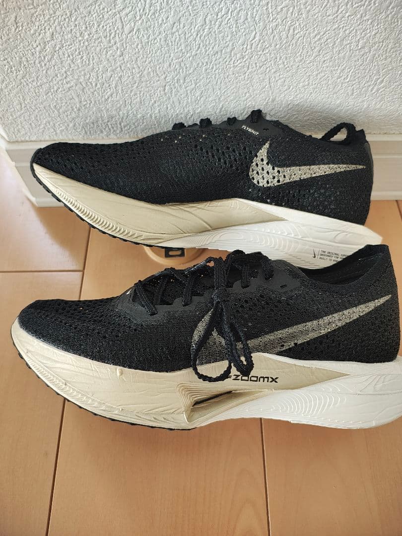 【美品】ナイキ ヴェイパーフライ ネクスト% 3 メンズ25.0cm