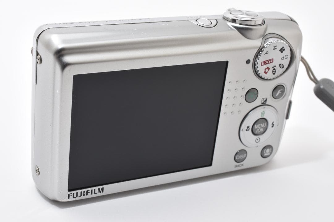フジフィルム　FUJIFILM Finepix F70EXR シルバー