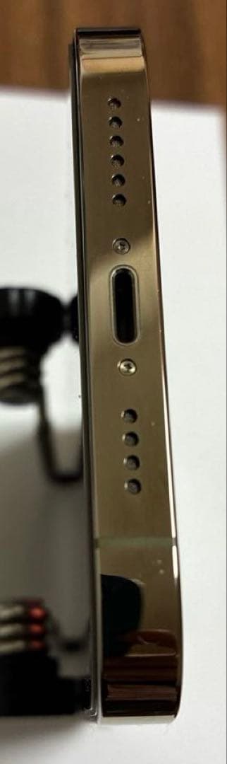 H*g様 H*i様 iPhone14ProMax Gold 256GB