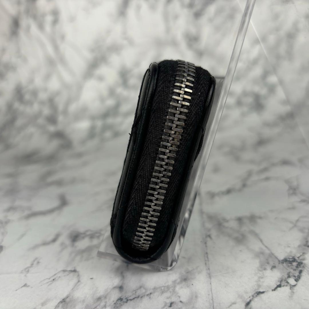 90 CHANEL ラウンドファスナー　ケース