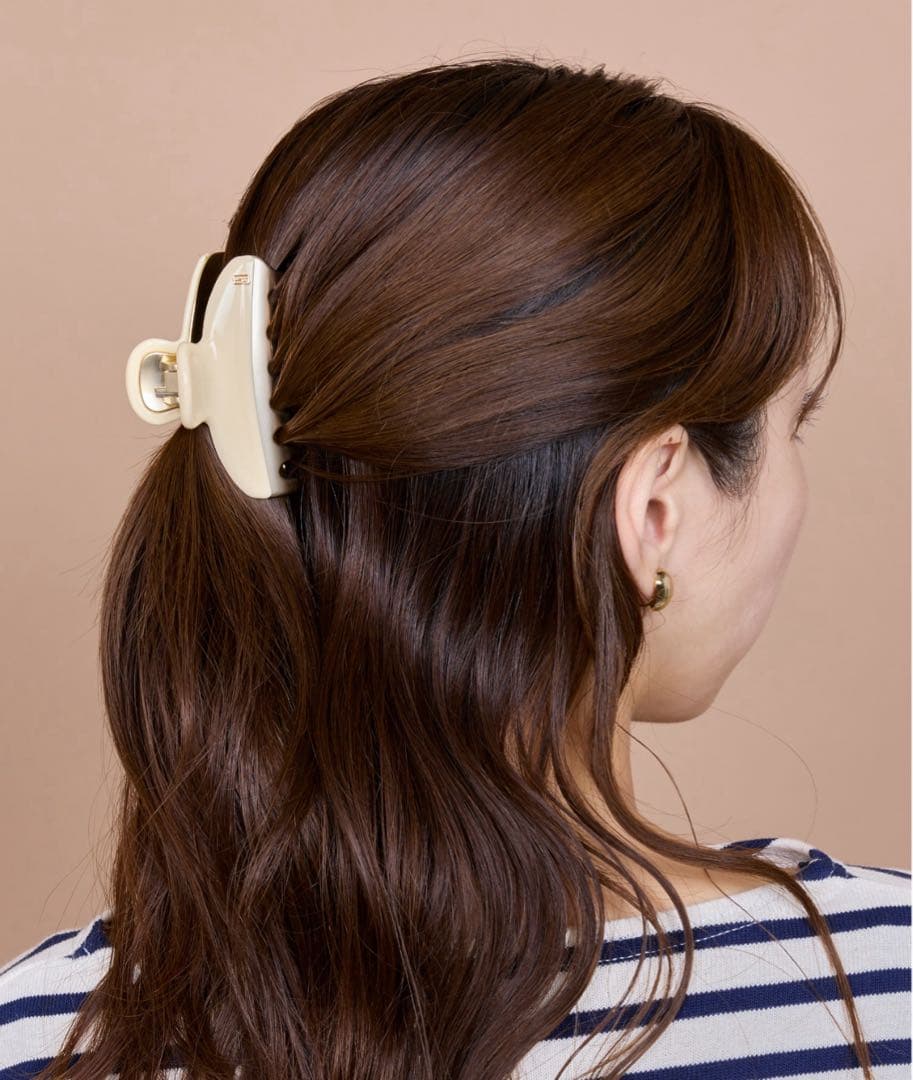 【6/20まで値下げ】アレクサンドルドゥパリ Mクリップ アイボリー