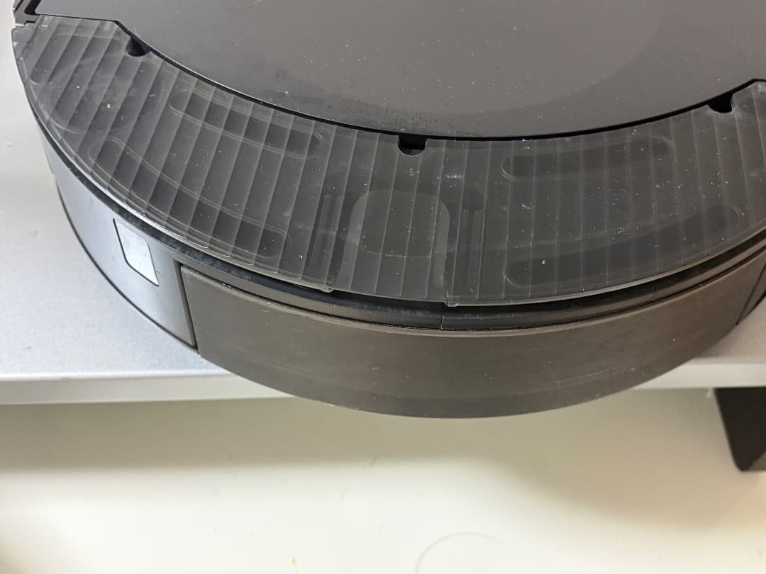 ルンバ コンボ 10 Max ロボット + AutoEmpty™. 水拭き両用