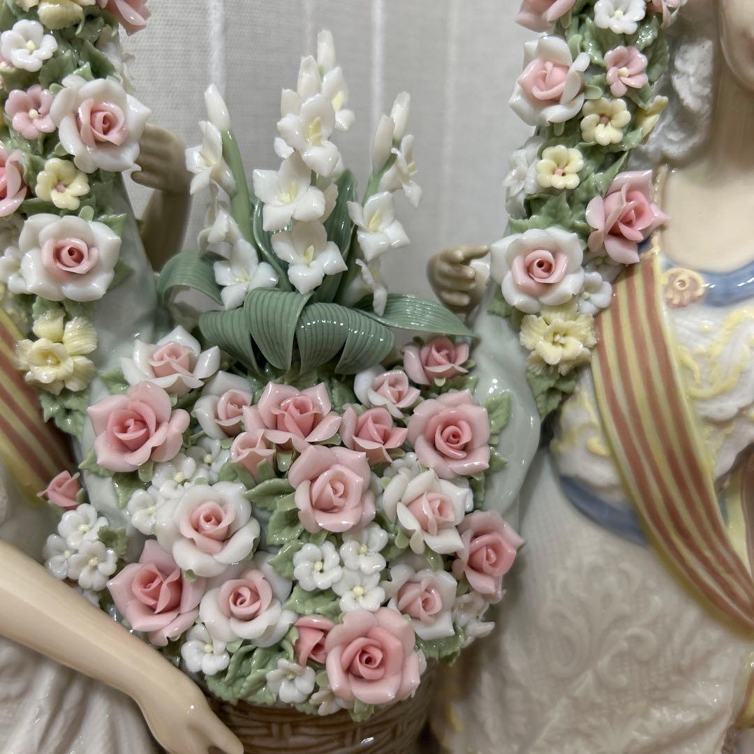 リヤドロ LLADRO (献花) 世界　　　　　　3000体限定！超特価！