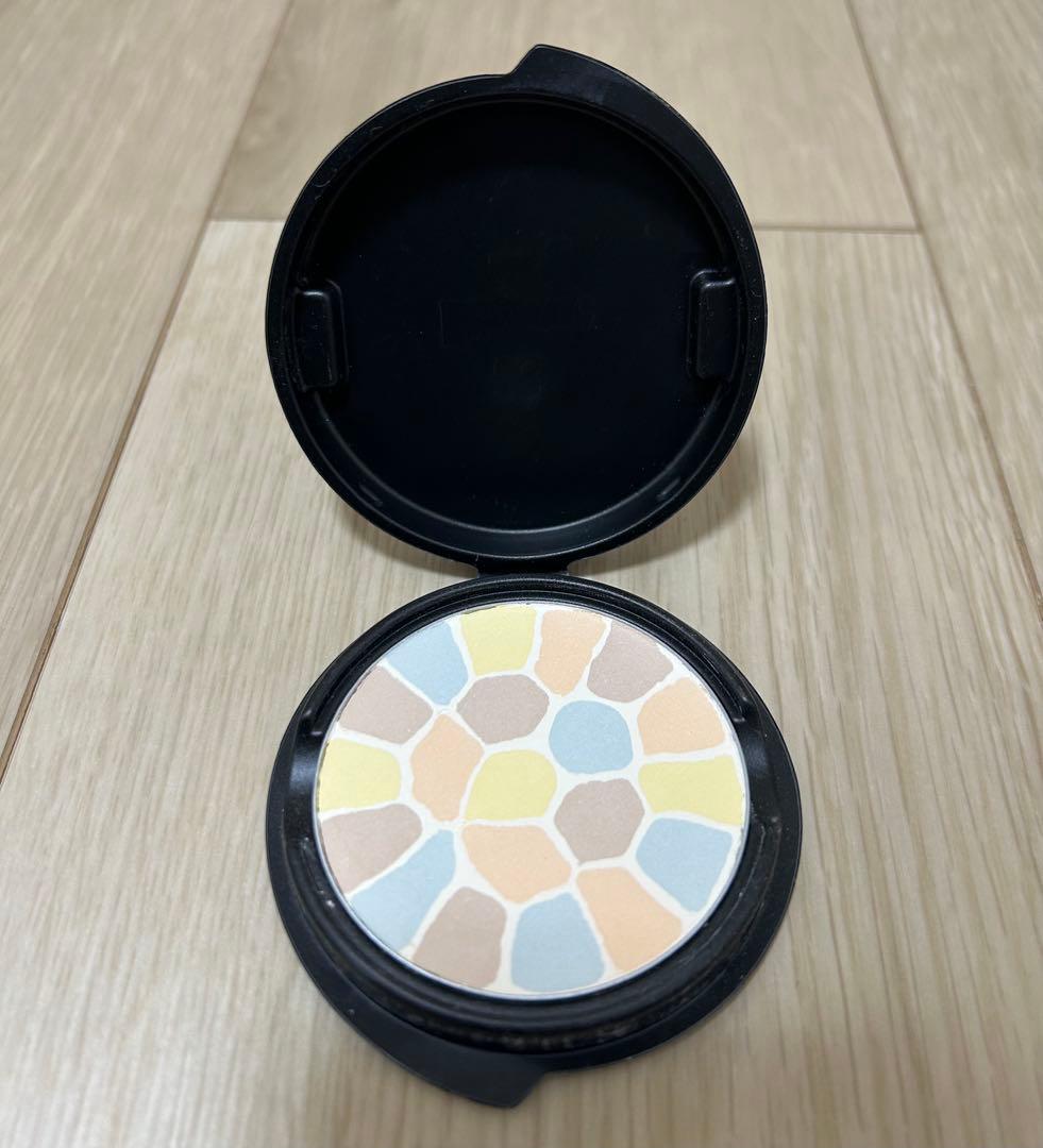 エレガンス　ラ　プードル　オートニュアンスⅢ レフィル 8.8g