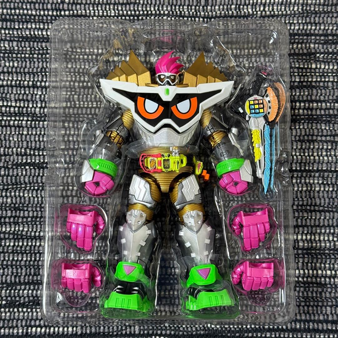 S.H.Figuarts 仮面ライダーエグゼイド マキシマムゲーマー レベル99