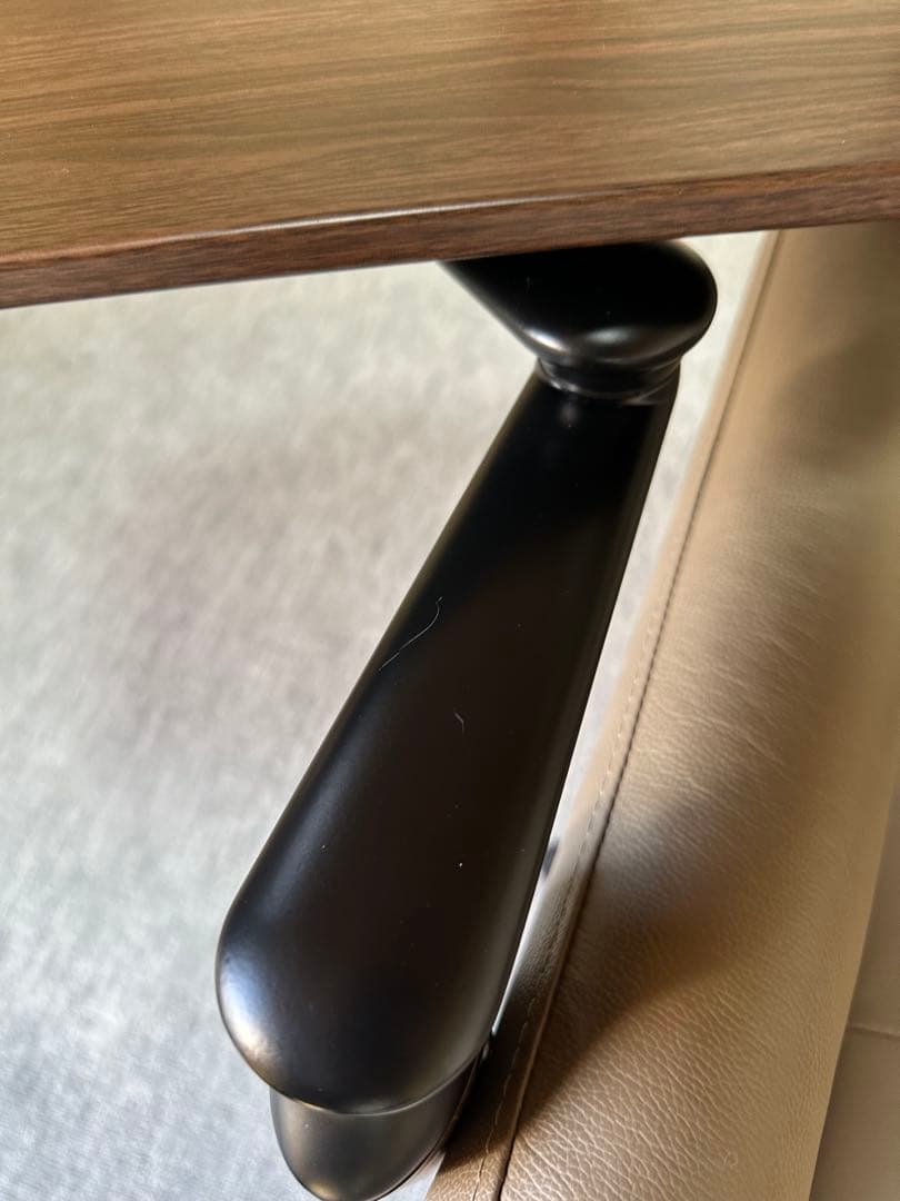 【美品特価】　ニトリ　LE01-2 4モーター　最上級モデル　専用テーブル付き