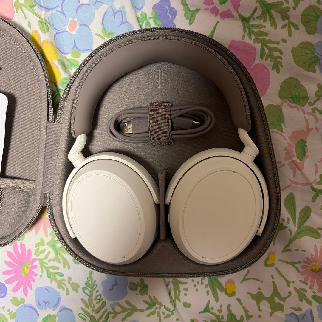 ゼンハイザー MOMENTUM 4 Wireless White