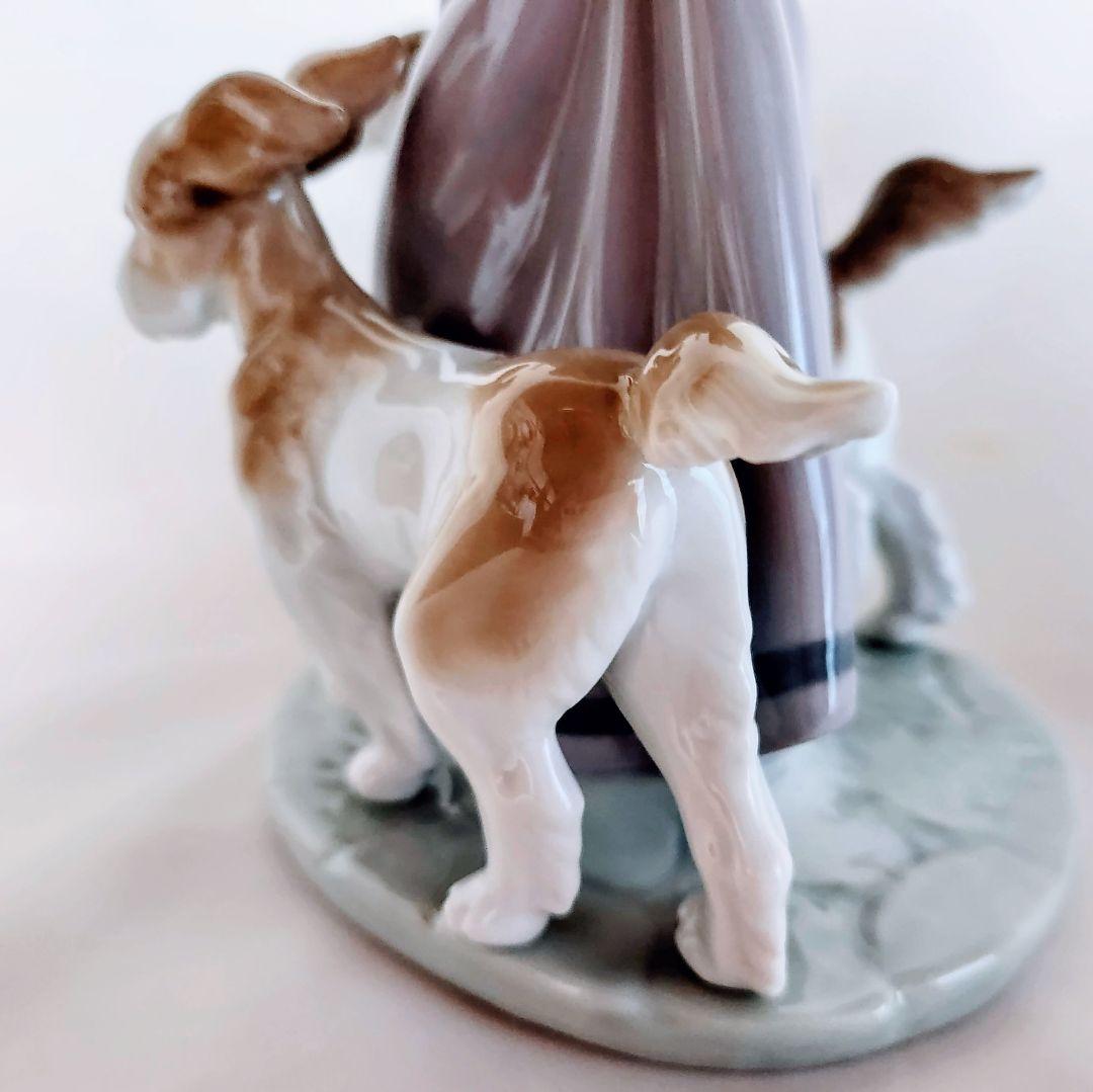 リヤドロ【美品】フィギュリン《少女と犬》No.5761