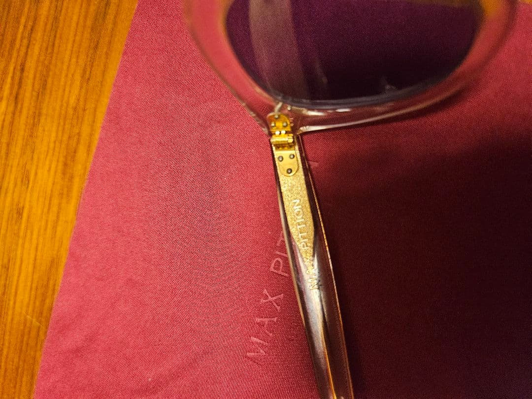 max pittion クリアフレーム ブルーレンズ サングラス