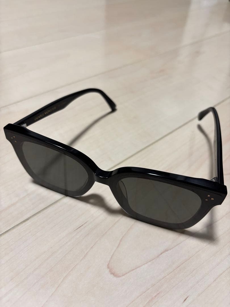 GENTLE MONSTER HER ブラック サングラス