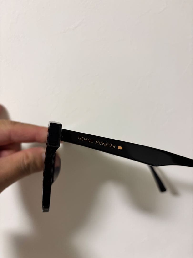 GENTLE MONSTER HER ブラック サングラス