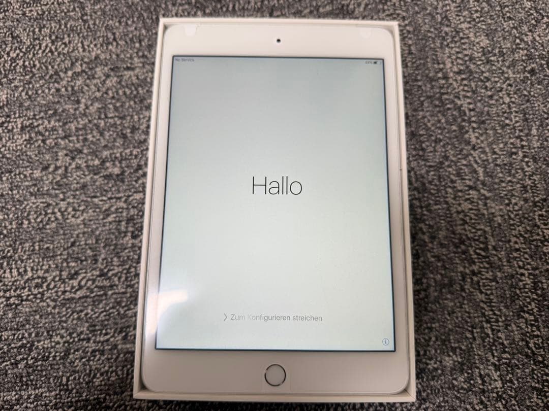 宙*様 TG248☆iPad mini4☆64GB☆初期化済み☆動作品☆シルバー