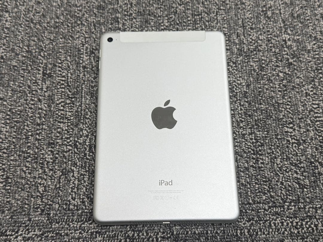 宙*様 TG248☆iPad mini4☆64GB☆初期化済み☆動作品☆シルバー