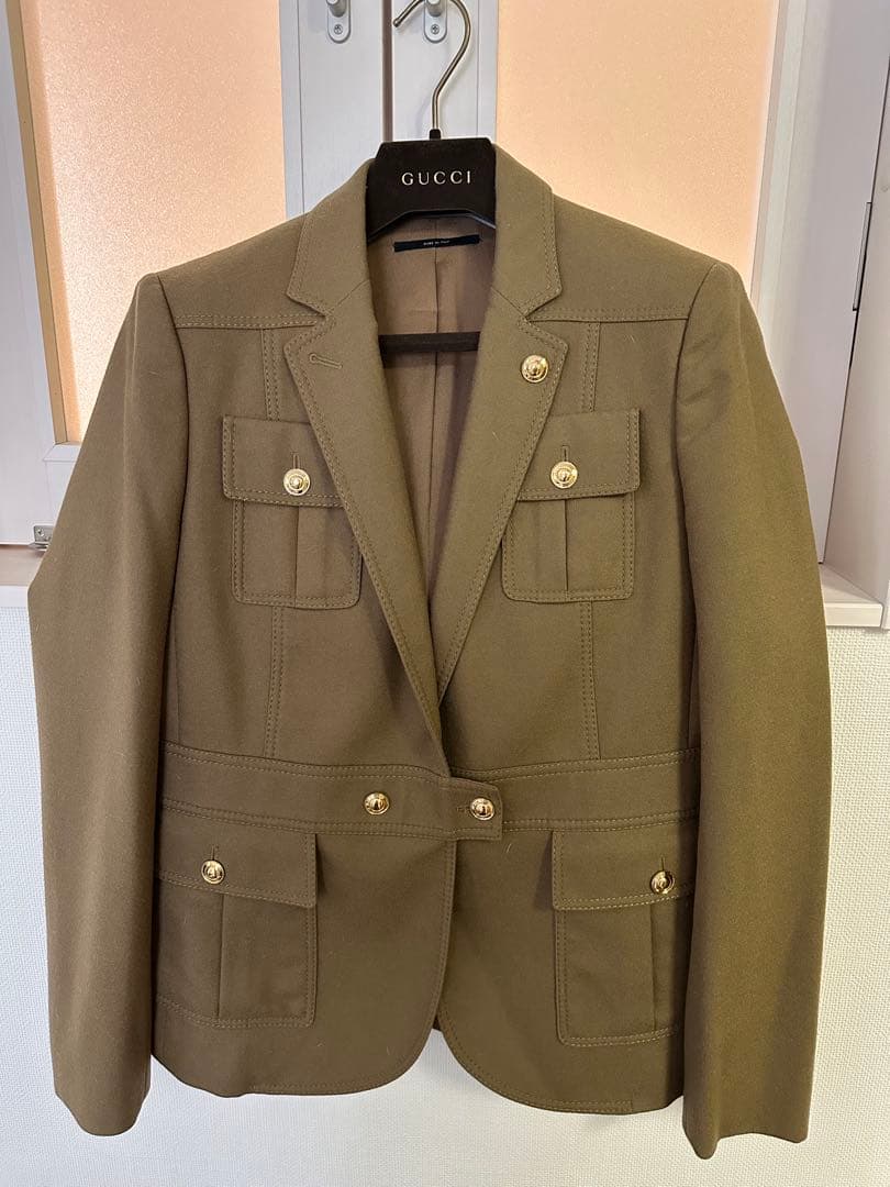 GUCCI ベージュ テーラードジャケット 42
