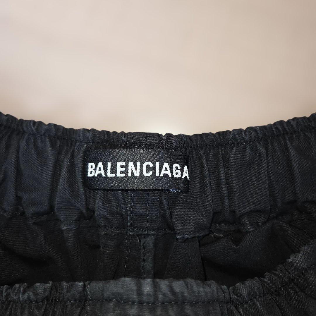 タグ有り【BALENCIAGA】サイドラインショートパンツ　ブラック　サイズ46
