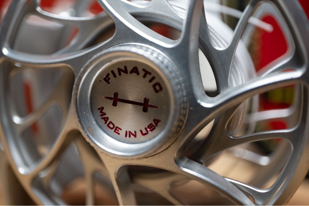 HATCH FINATIC 1plus シルバー ハッチフライリール