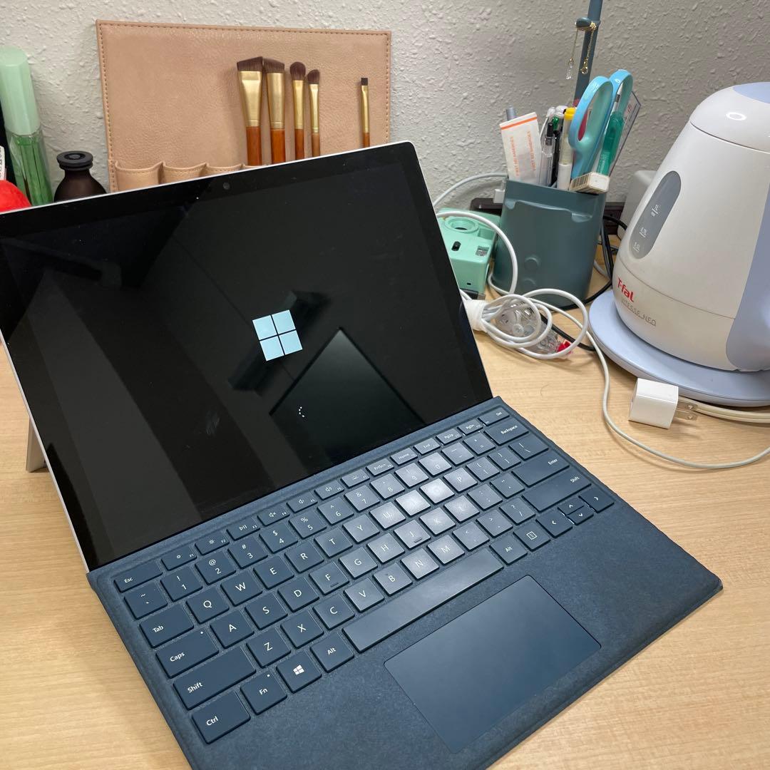 Microsoft Surface Pro タブレット 本体 + キーボード