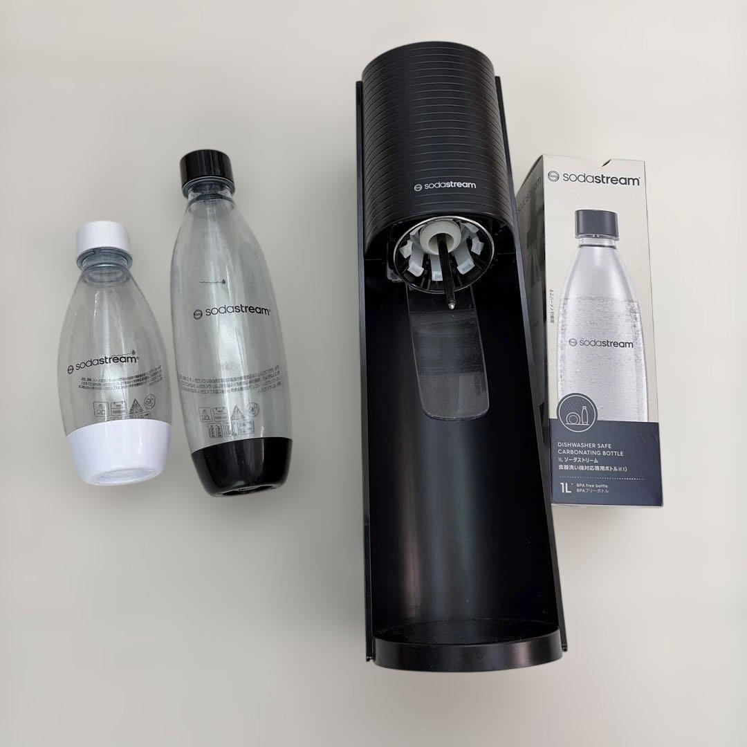 sodastream 炭酸水メーカー 1Lボトル2本、500mlボトル１本