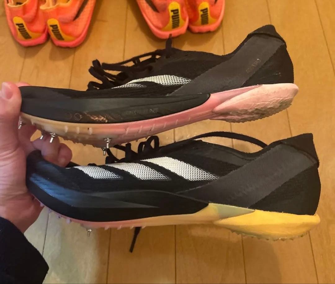 アディゼロアンビション