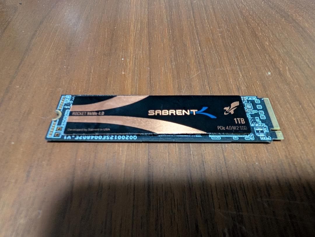 Sabrent Rocket 4.0 1TB NVMe SSD 健康状態:93%