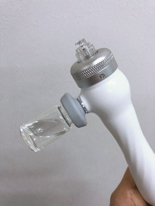 【保証付】ハイドラフェイシャル　美容ボトル付き！