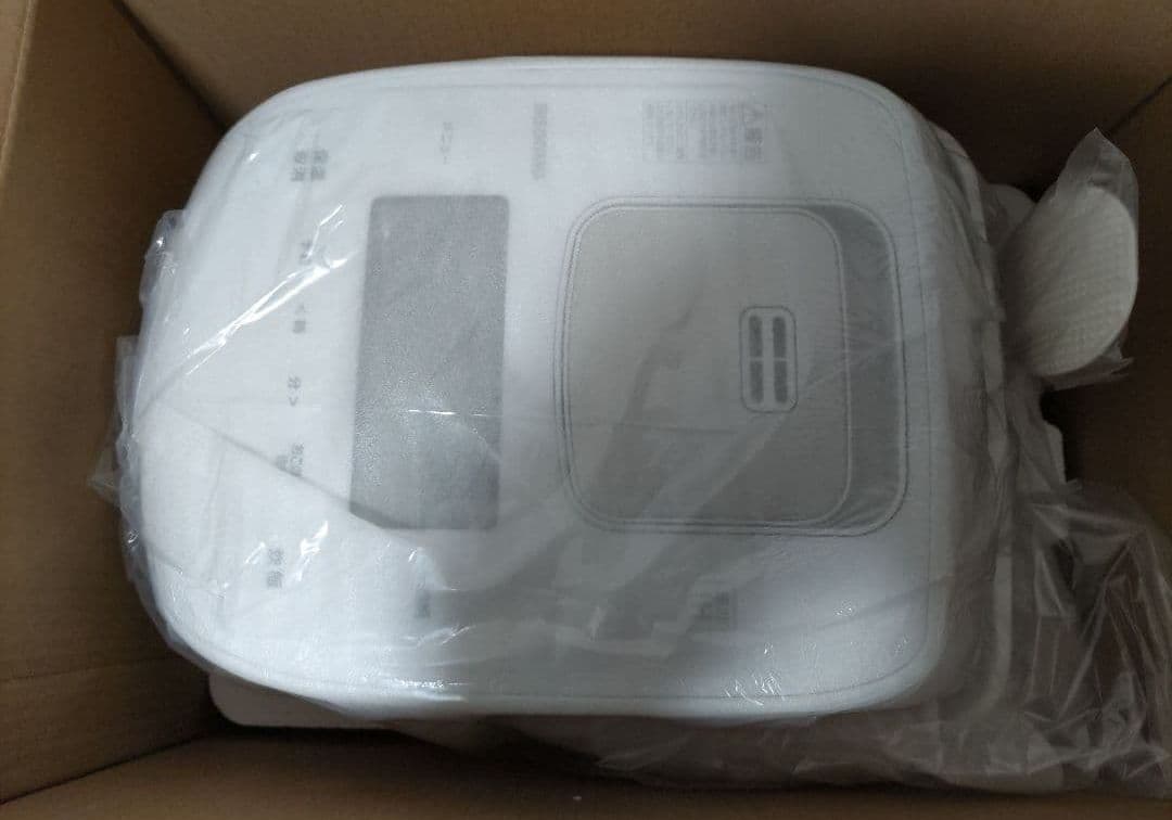 圧力IHジャー炊飯器　アイリスオーヤマ　 RC-PDA50-W 5.5合