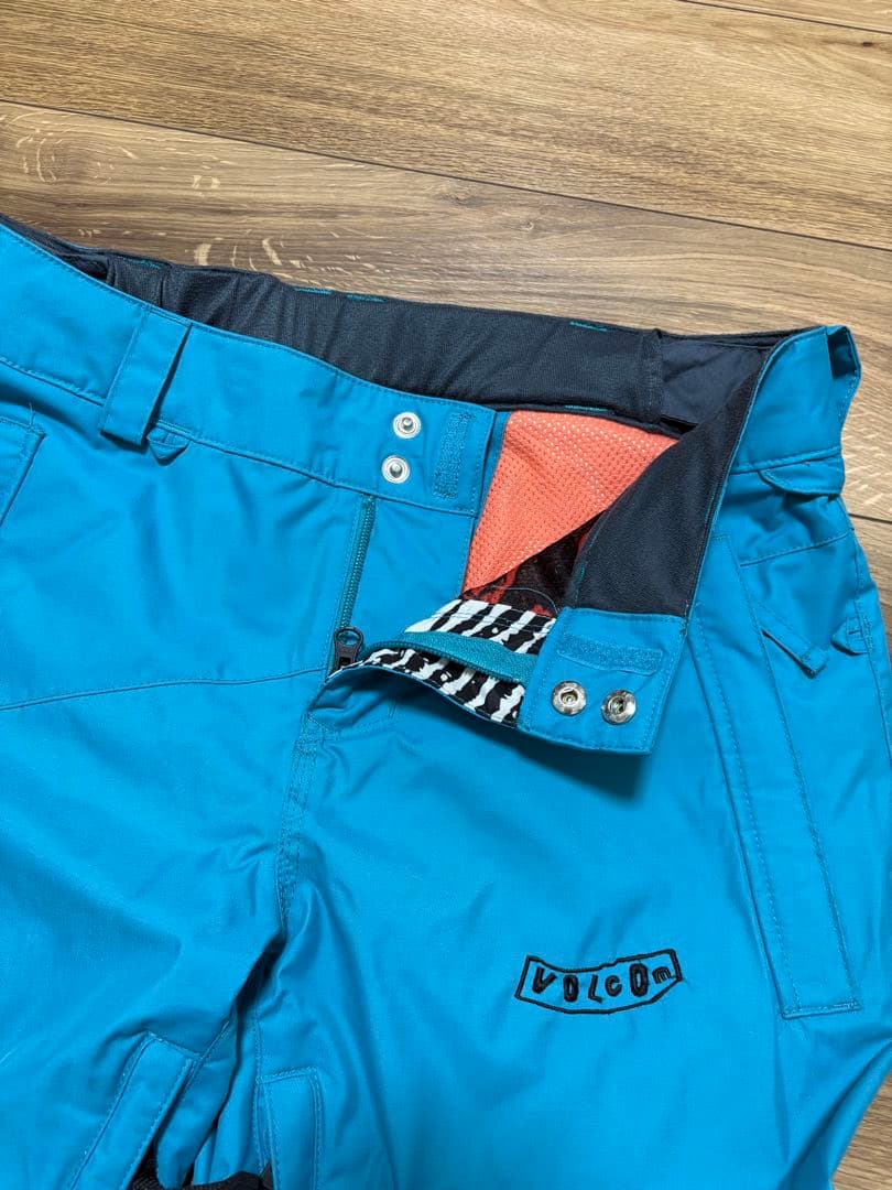 スノーボードウェア　レディース　上下セット