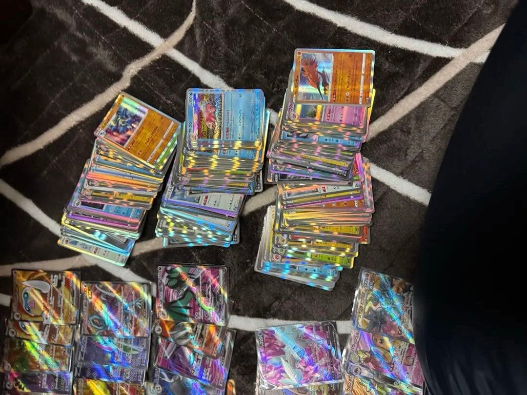 ポケモンカードsr１００枚以上 レアカード５００枚以上　まとめ売り　引退品