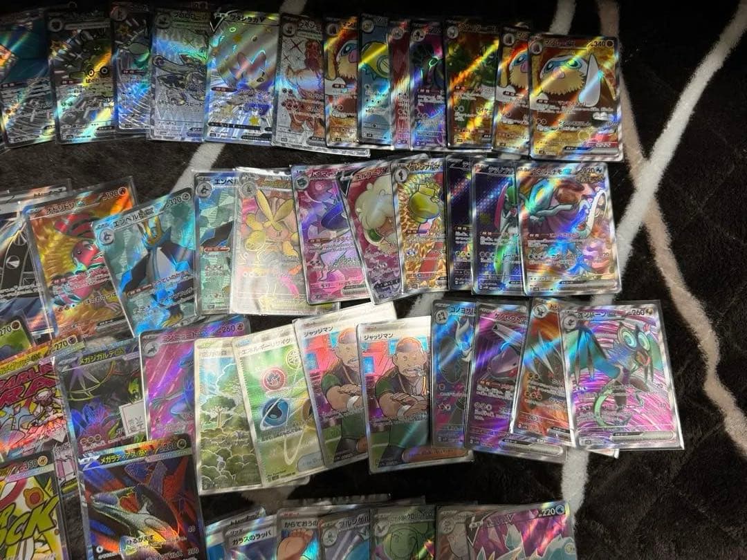 ポケモンカードsr１００枚以上 レアカード５００枚以上　まとめ売り　引退品