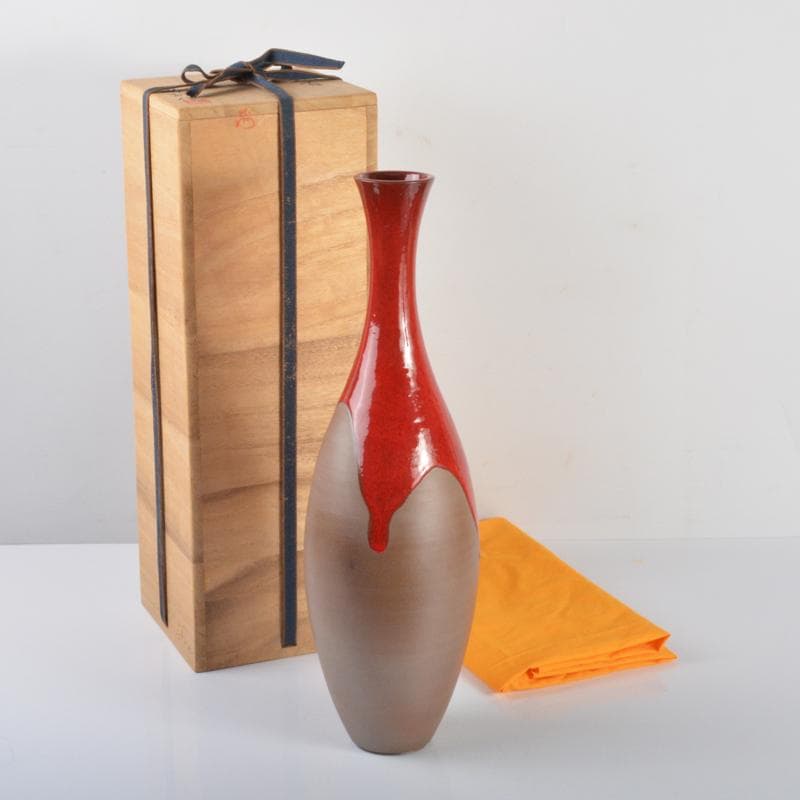 森山焼　赤焼　四代目　鈴木静邨作　紅彩鶴首花瓶　共箱　V　4186A