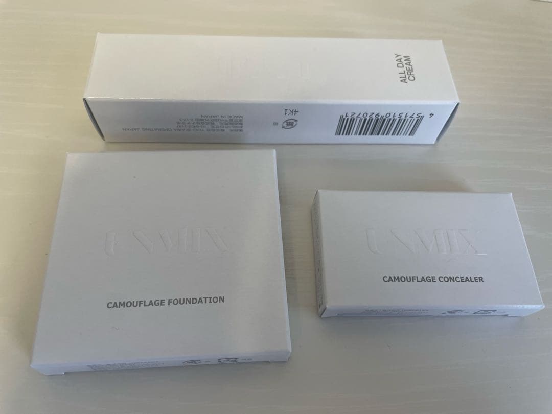 UNMIX カモフラージュファンデーション01、コンシーラー01、デイクリーム