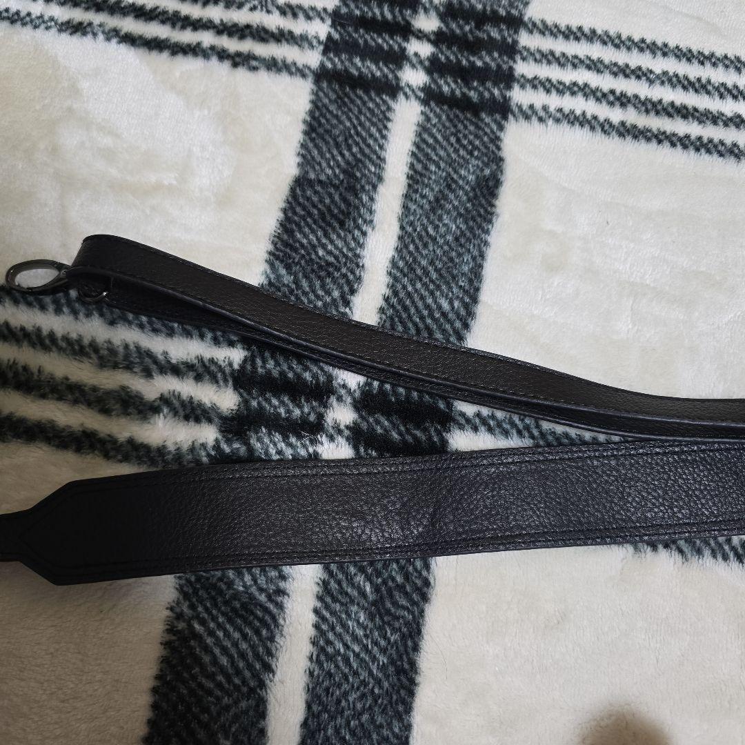 ozz on ゴシックボストンバッグ(ブラック)