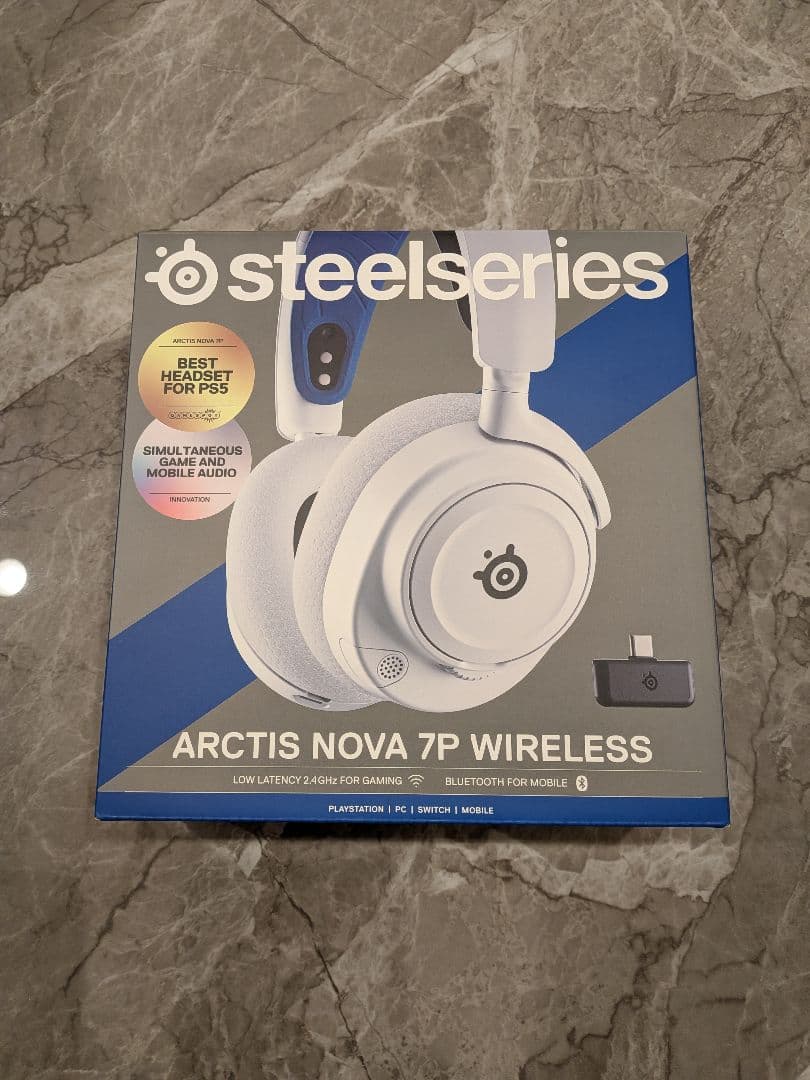 【ほぼ新品】SteelSeries Arctis Nova 7P