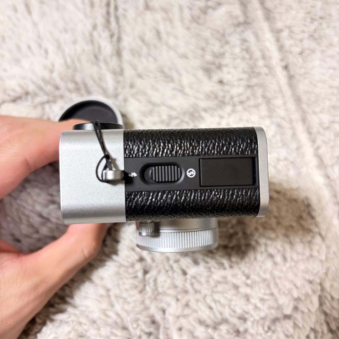 A*.様 FUJIFILM X Half シルバー 富士フイルム