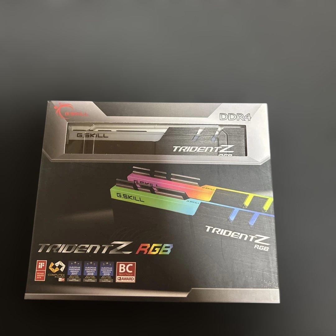 【新品】DDR4メモリー 32GB(16GB×2)