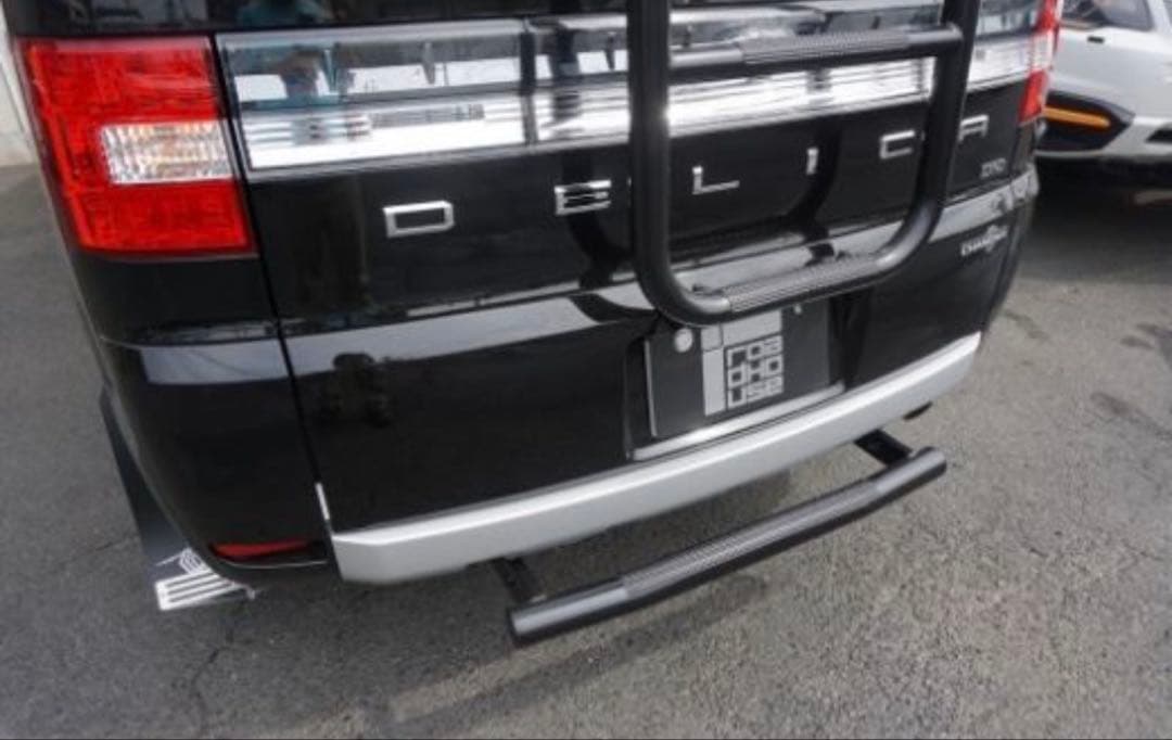 デリカD:5 前期　KADDIS ワンステップバー