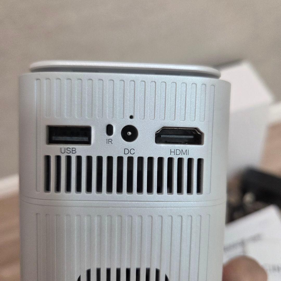 美品 CINEMAGE mini プロジェクター 本体 シネマージュ ホワイト