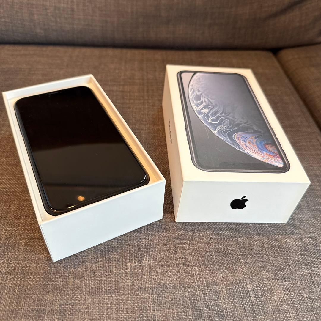 スマートフォン本体 iPhone XR White 64 GB Softbank